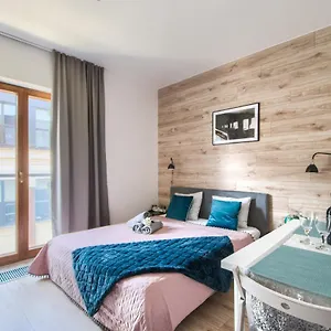 Pawia Deluxe Warsaw